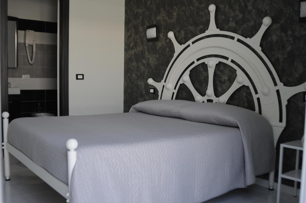 Bed and Breakfast Badinomare Terracina Zewnętrze zdjęcie